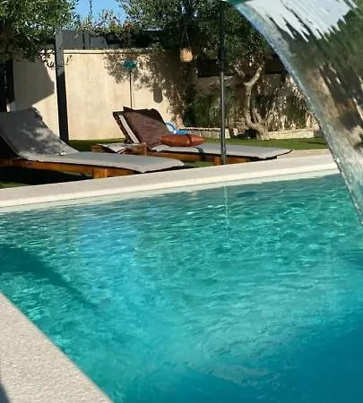 Holliday House Stalla