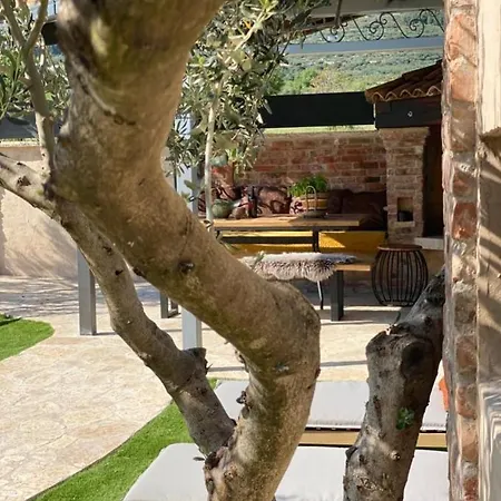 Holliday House Stalla וילה Kaštela